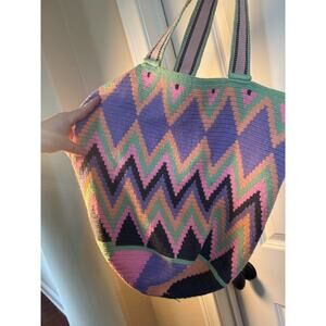 Vintage Wayuu Mochila Bag Handmade by the Wayuu Tribe Used Chevron Purple pink